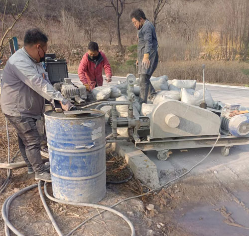 南岗路面下沉注浆